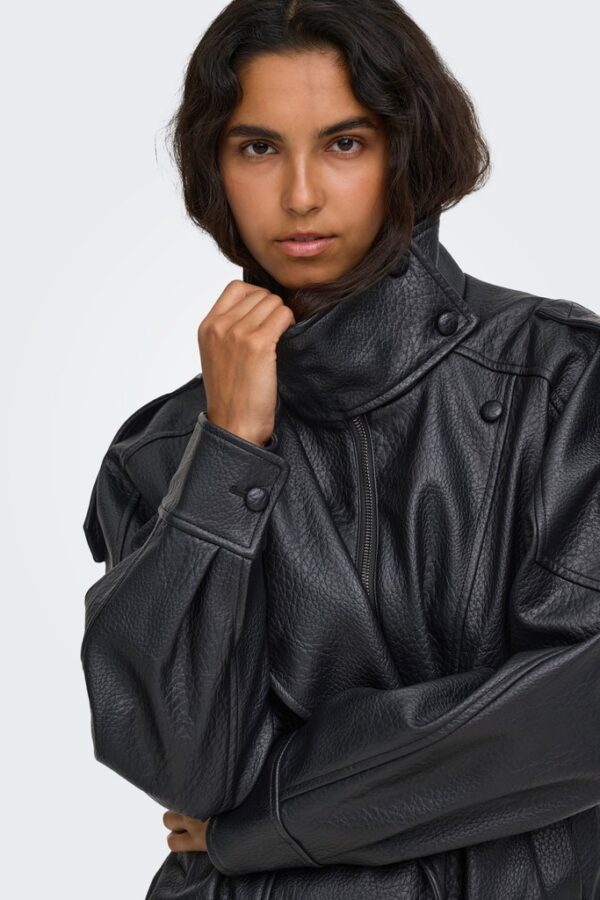 Chaqueta de cuero