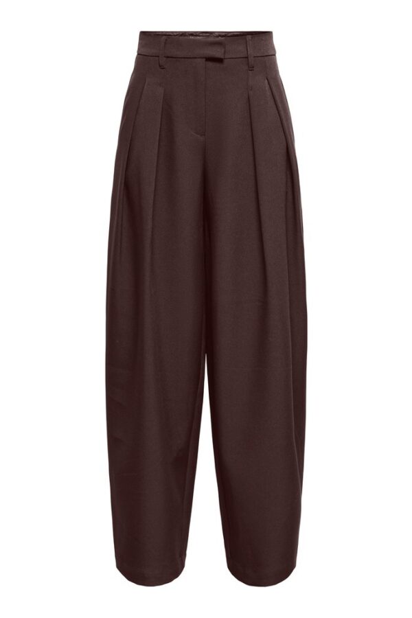 Pantalón corte leg
